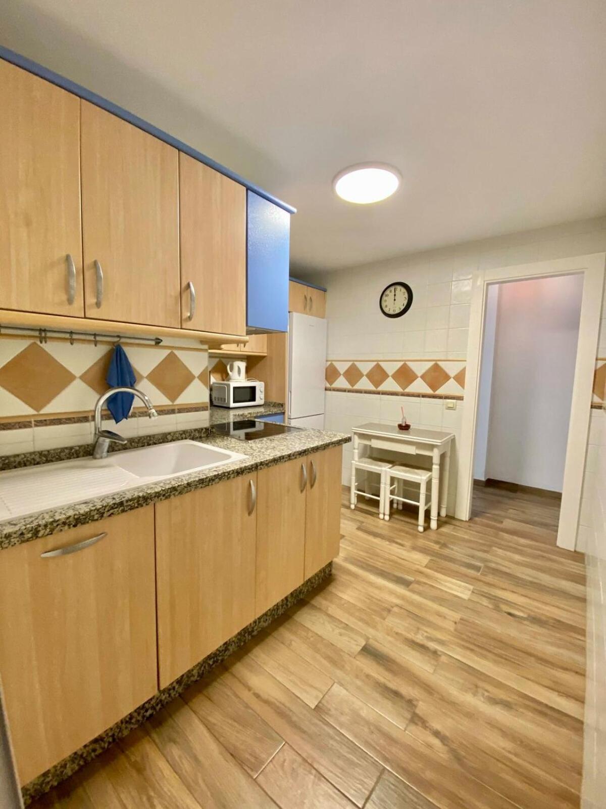 Shr042 Centrico Apartamento De Tres Habitaciones 内尔哈 外观 照片